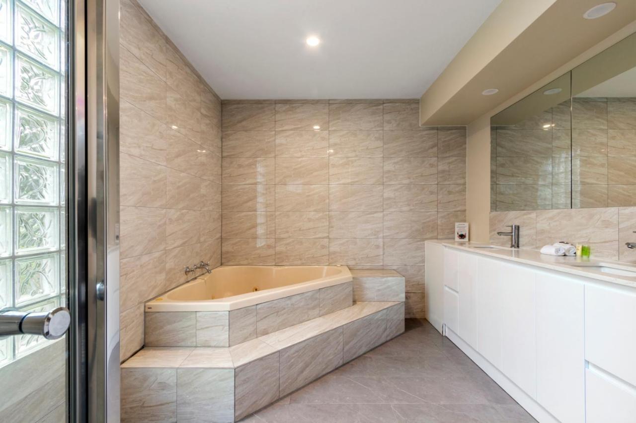 Knox International Hotel And Apartments Wantirna Ngoại thất bức ảnh